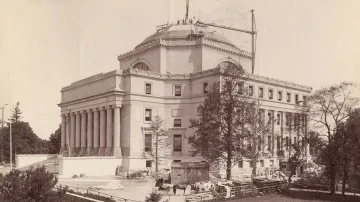 Construction of Low Library around 1896 at the University's new location in Morningside Heights.