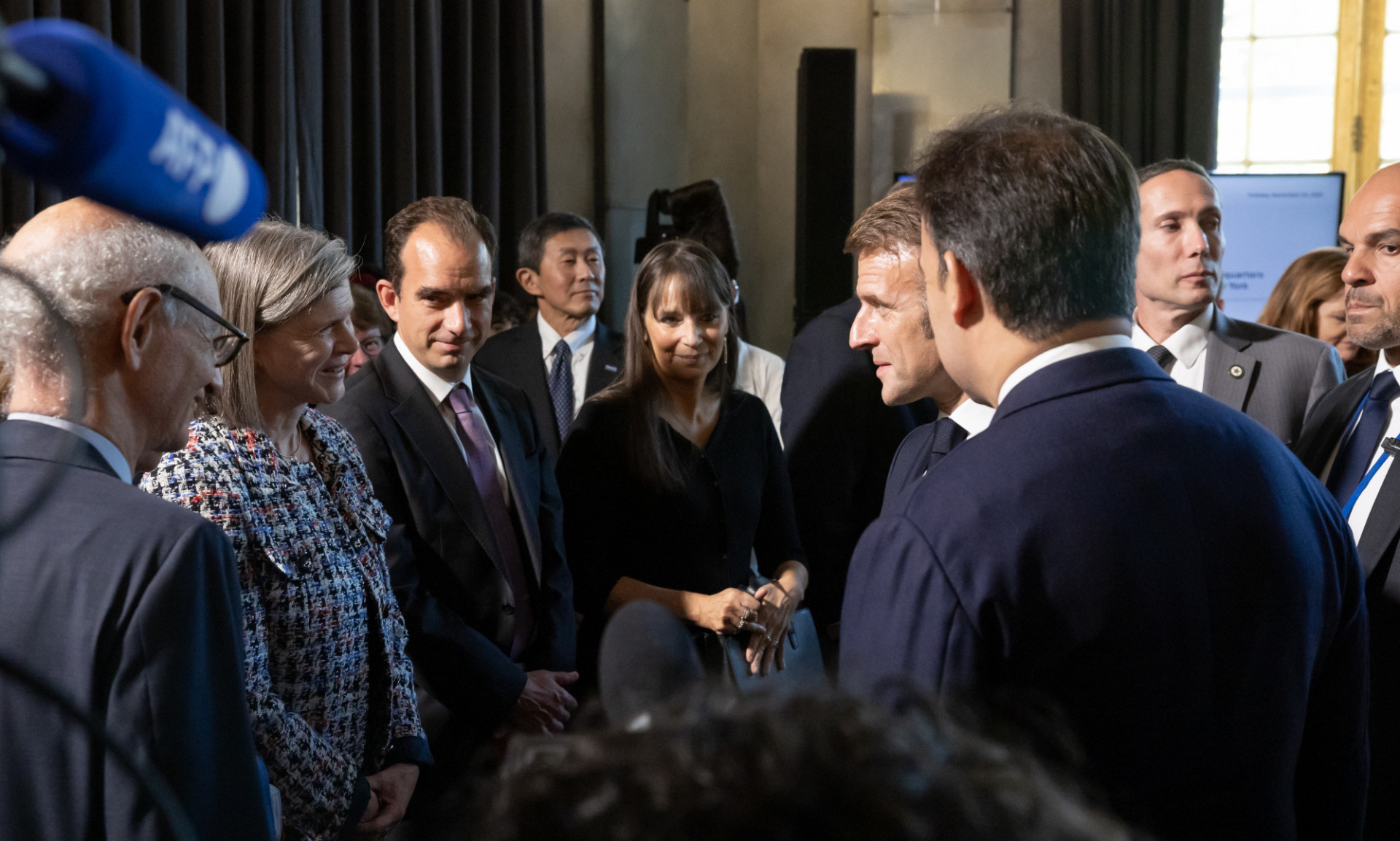 Columbia Provost and Students Meet French President Emmanuel Macron to Mark Launch of Lafayette Fellowship