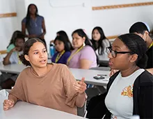 Double Discovery Center Students