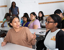 Double Discovery Center Students