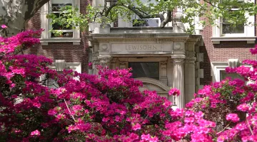 Columbia General Studies to Partner on Mayor's Scholarship Program for NYC Municipal Workers